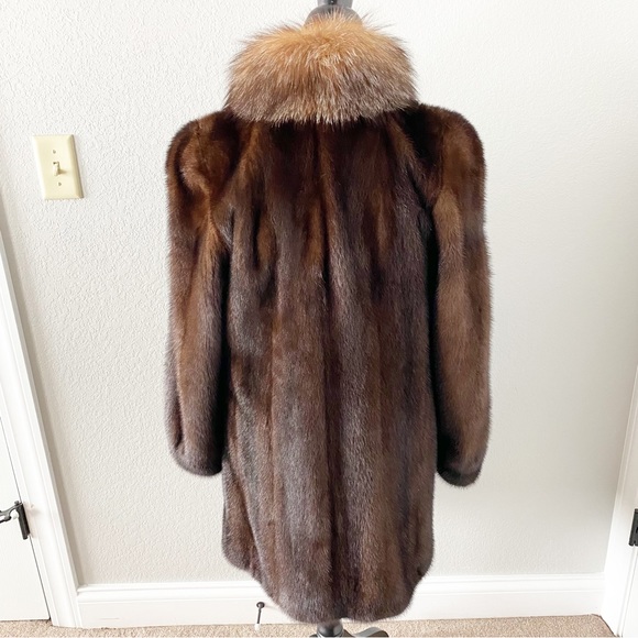 SAGA FURS Genuine Mink Fur Coat With Fox Fur Collar Size 8 - Picture 5 of 15